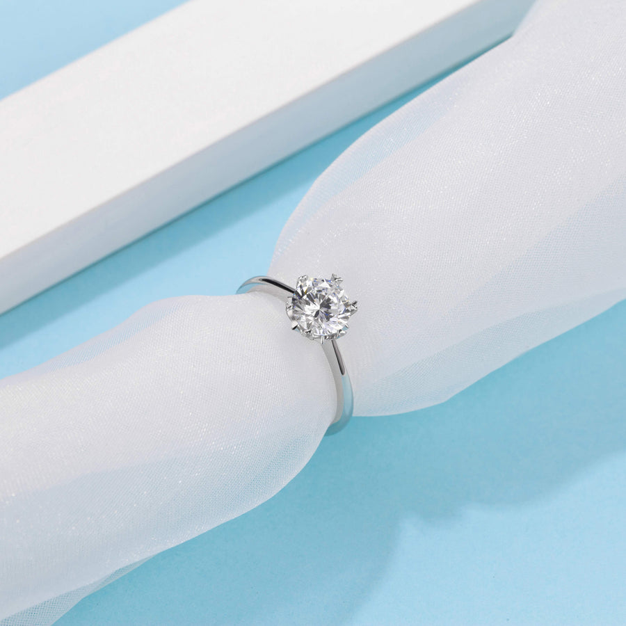 Silver Solitaire Moissanite Ring M01A